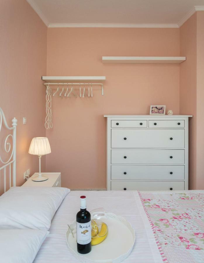 Casa Di Emma Appartement Néa Péramos Buitenkant foto